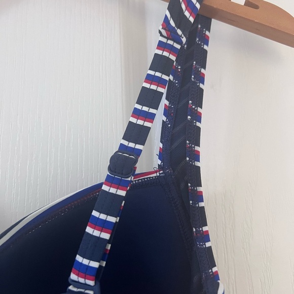 Niptuck Swim navy blue & red one piece with adjustable straps & padding. Size 6 - Picture 9 of 16